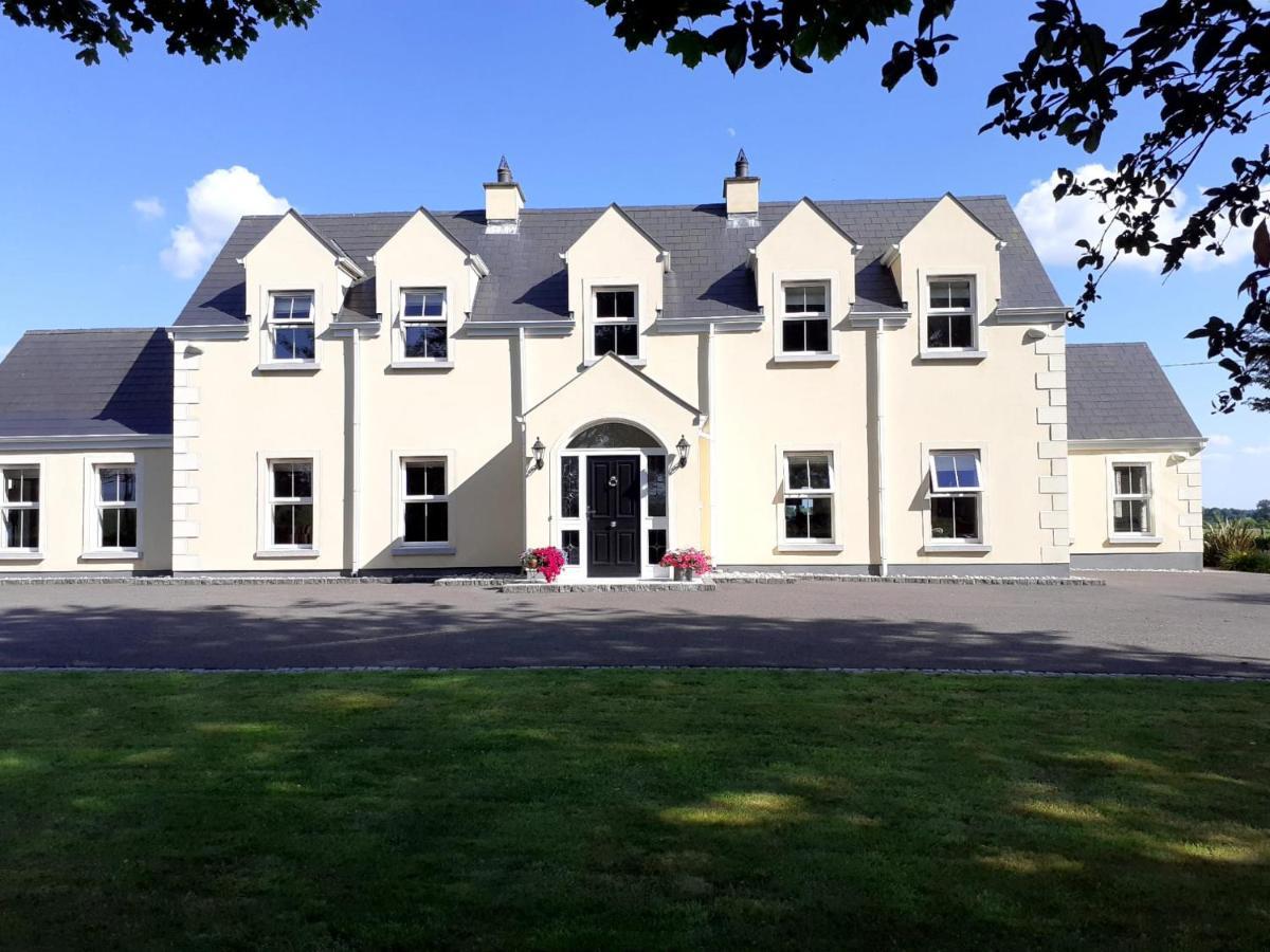 Single Or Twin Room In Lovely Country Residence Nobber Exteriör bild